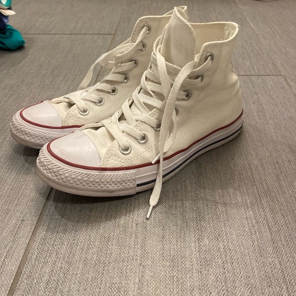 Chuck Taylor All Star Classic - Picture 2 of 5